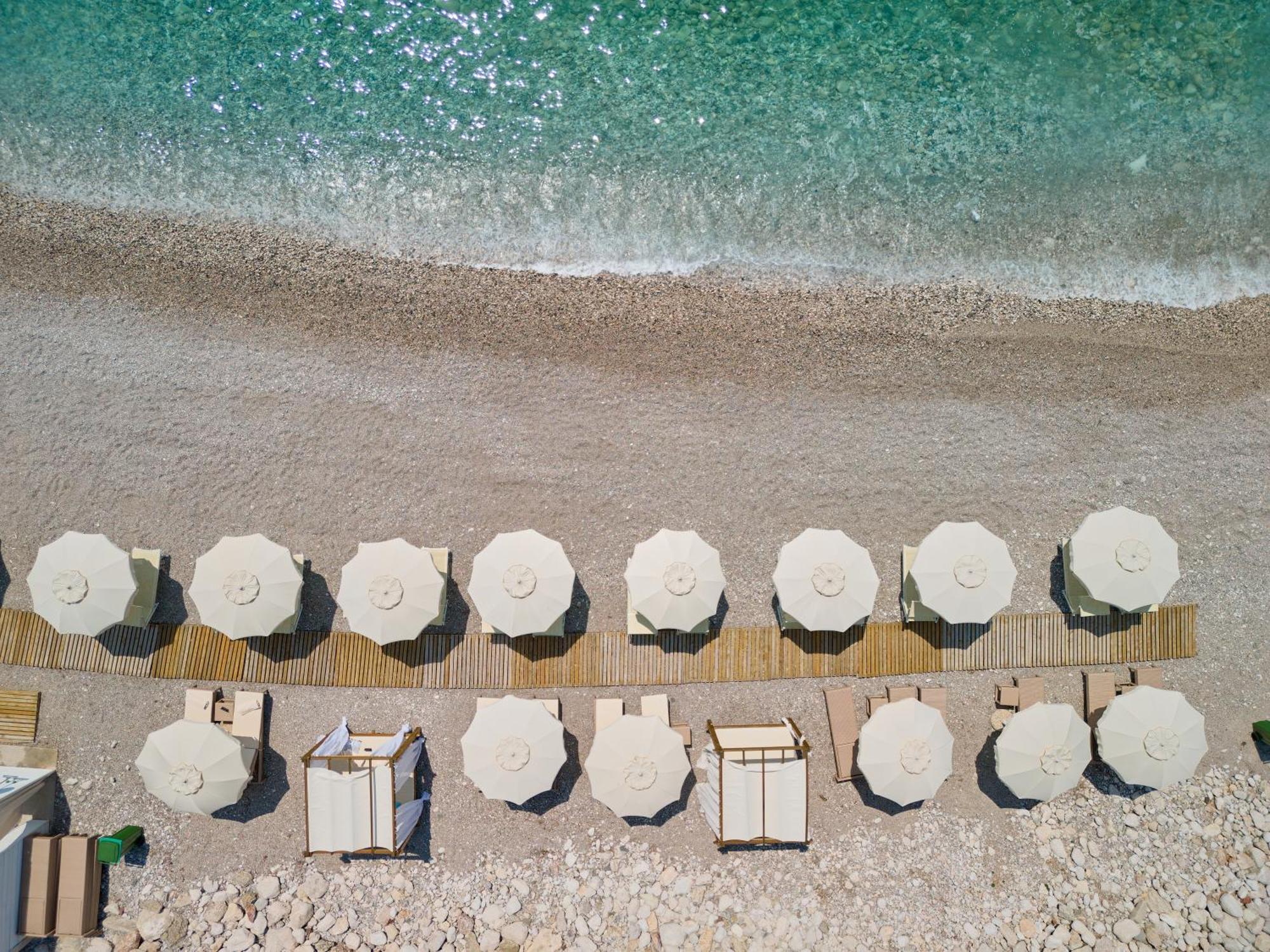 Ananti Resort, Residences & Beach Club - The Leading Hotels Of The World スヴェティ・ステファン エクステリア 写真