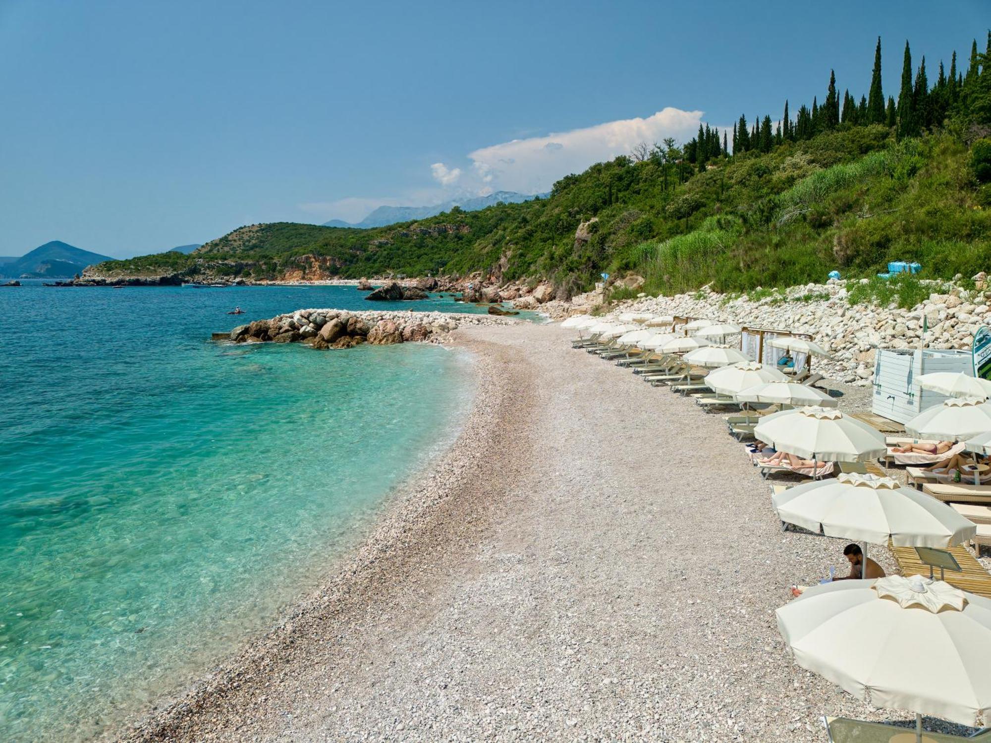 Ananti Resort, Residences & Beach Club - The Leading Hotels Of The World スヴェティ・ステファン エクステリア 写真