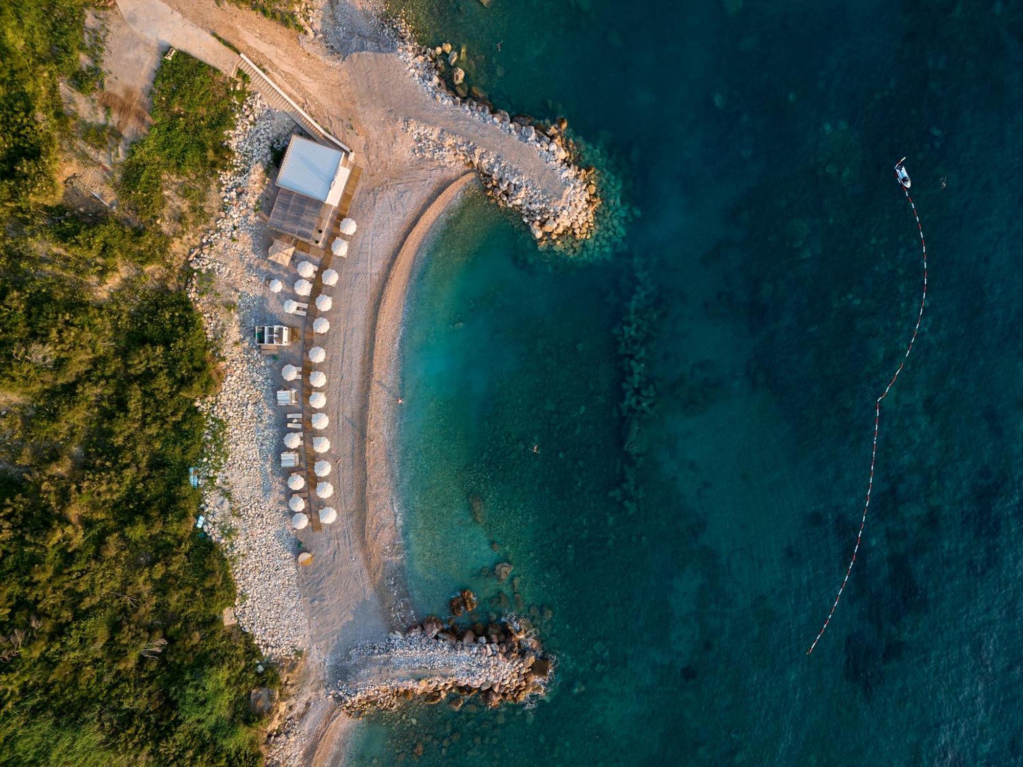 Ananti Resort, Residences & Beach Club - The Leading Hotels Of The World スヴェティ・ステファン エクステリア 写真