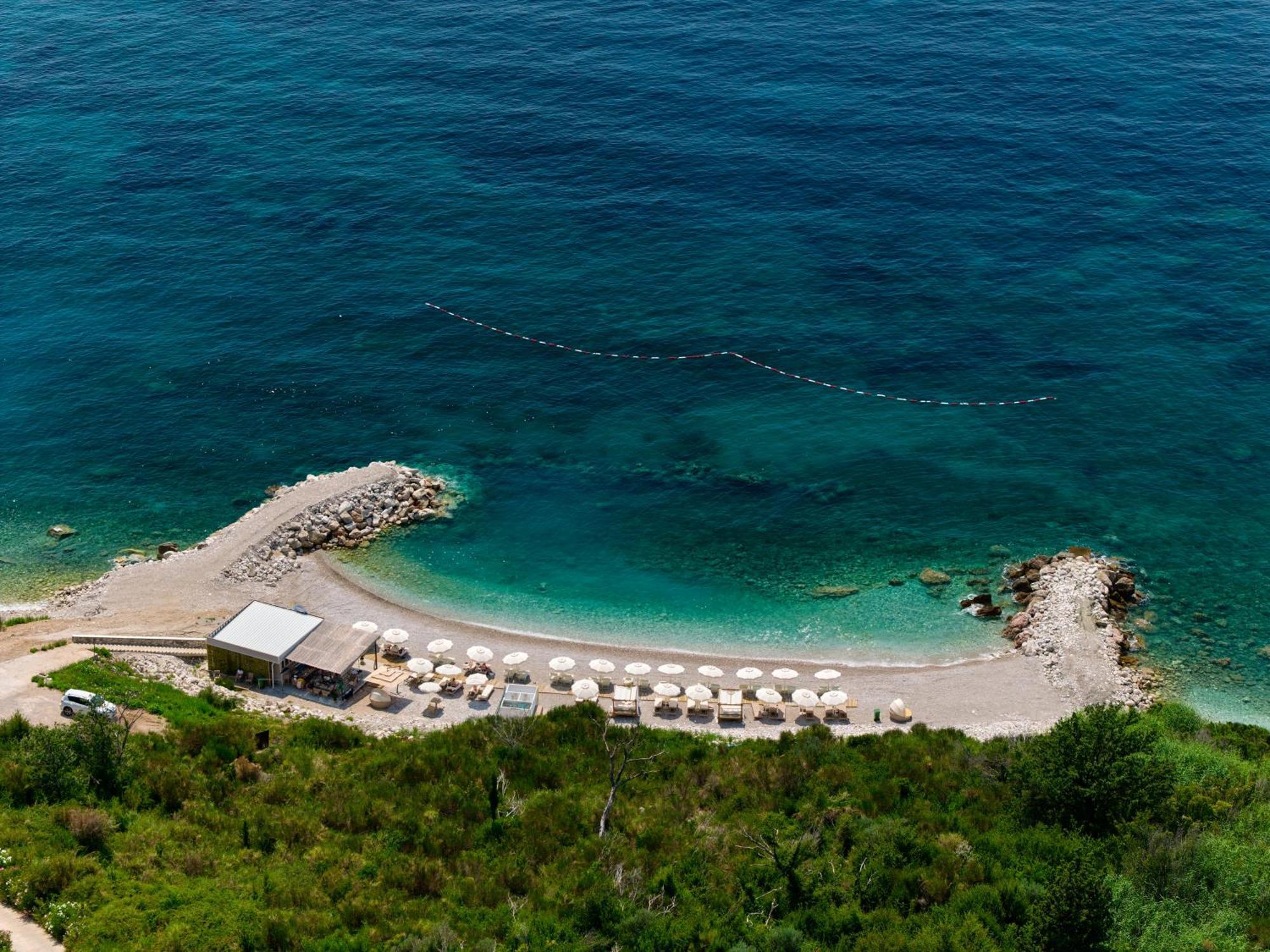 Ananti Resort, Residences & Beach Club - The Leading Hotels Of The World スヴェティ・ステファン エクステリア 写真
