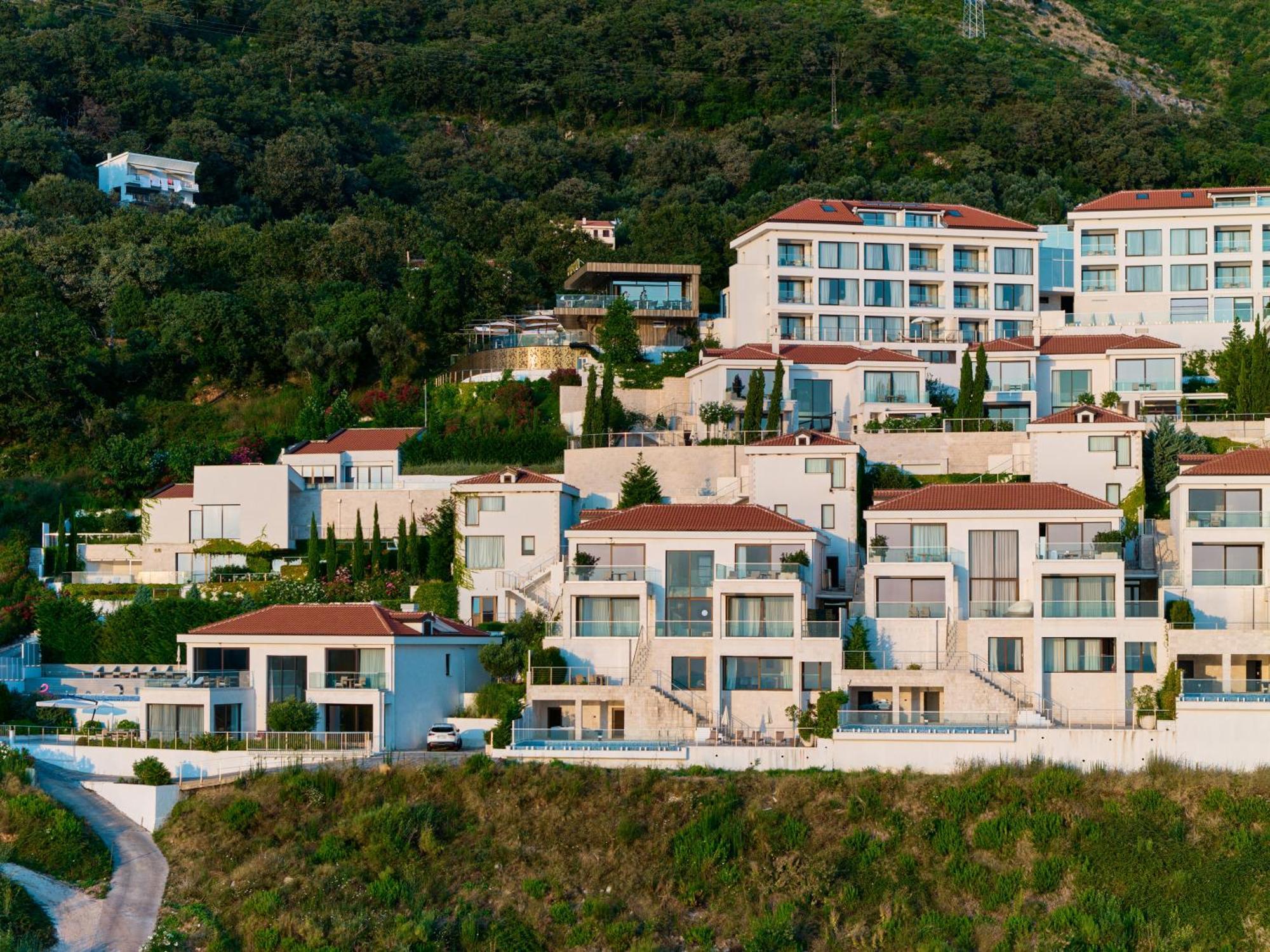 Ananti Resort, Residences & Beach Club - The Leading Hotels Of The World スヴェティ・ステファン エクステリア 写真