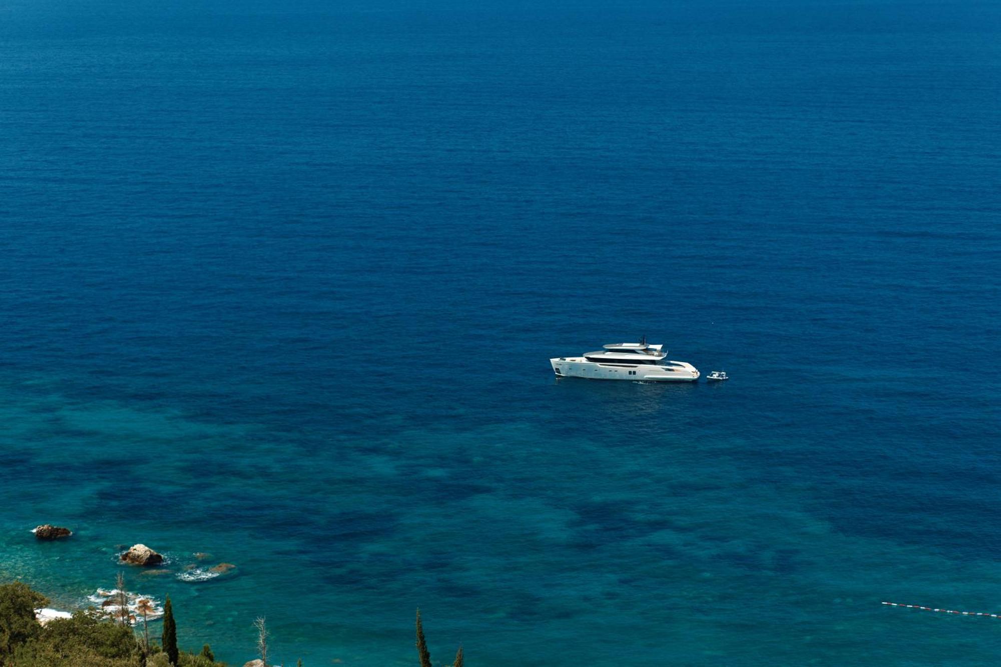 Ananti Resort, Residences & Beach Club - The Leading Hotels Of The World スヴェティ・ステファン エクステリア 写真