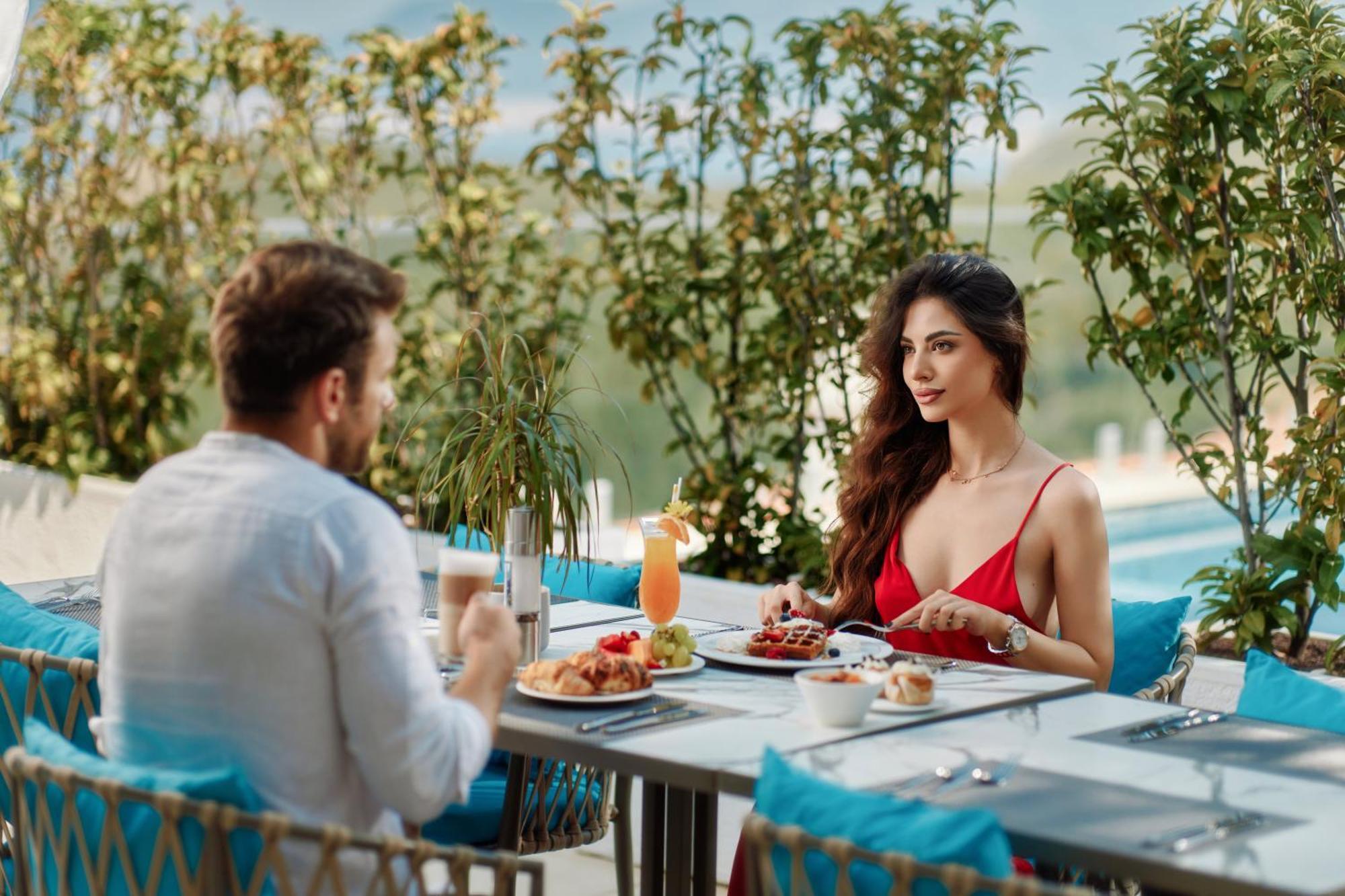 Ananti Resort, Residences & Beach Club - The Leading Hotels Of The World スヴェティ・ステファン エクステリア 写真